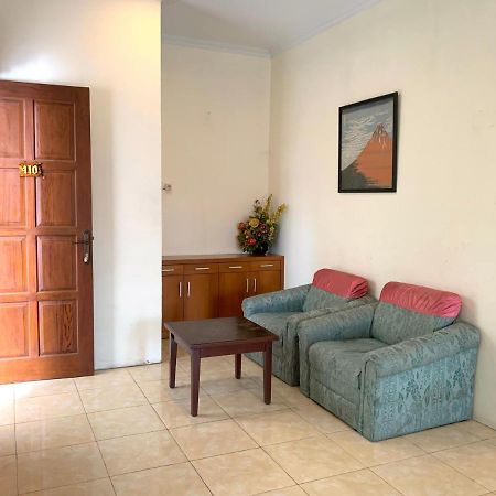 Hotel De Gadri Ndalem Yogyakarta à Bantul Extérieur photo