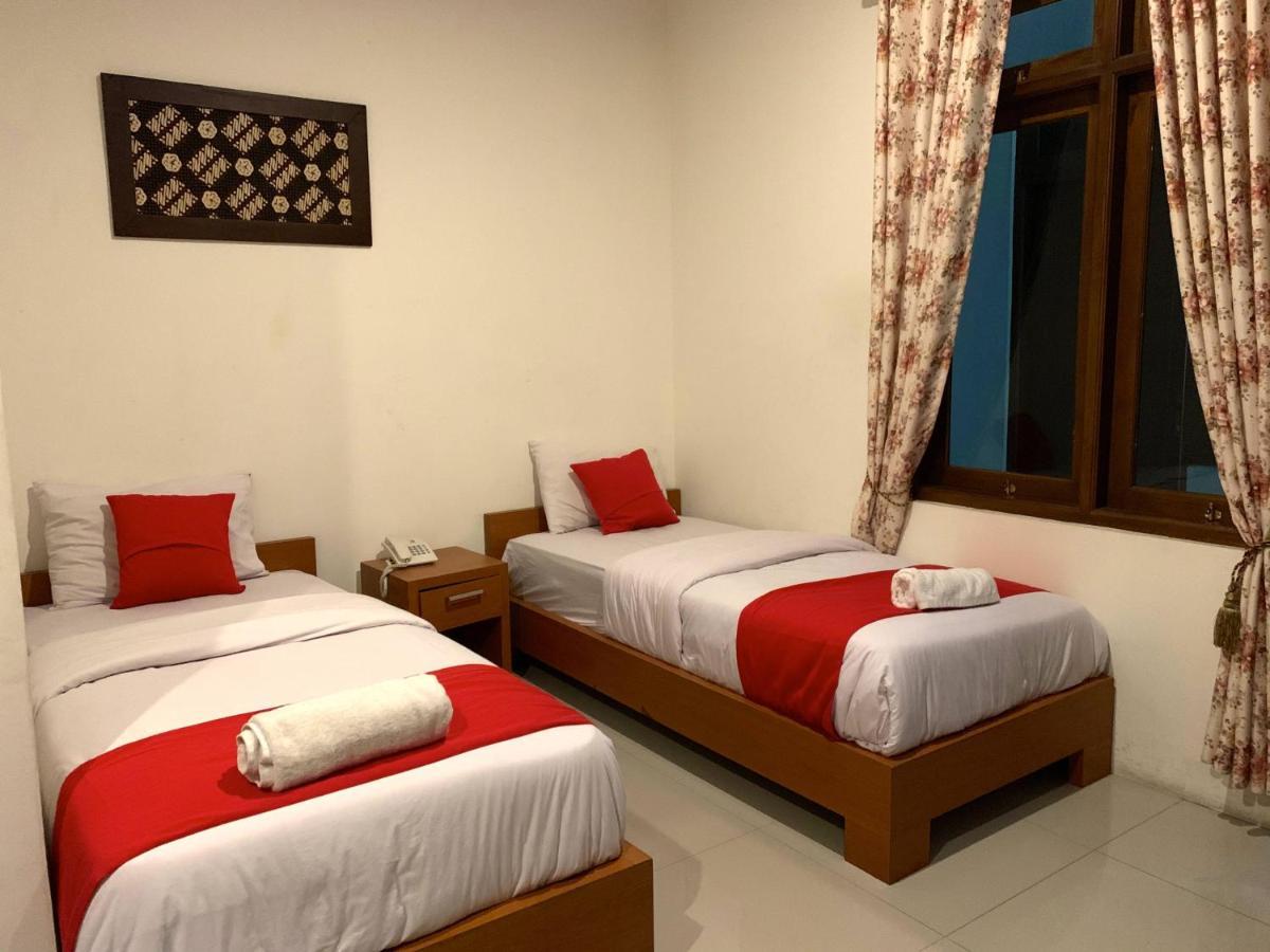 Hotel De Gadri Ndalem Yogyakarta à Bantul Extérieur photo
